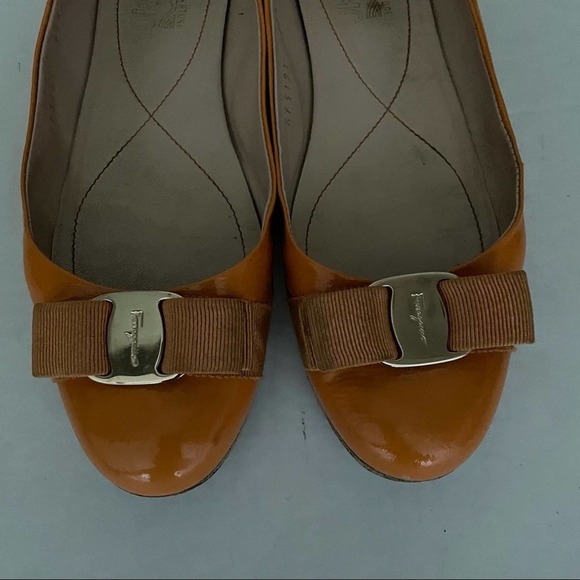 Ferragamo Varina Flat Apricot Patent Leather - Picture 7 of 15